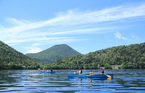 Canoe (Lake Shikaribetsu)